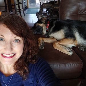 Meet your Posher, Kelly